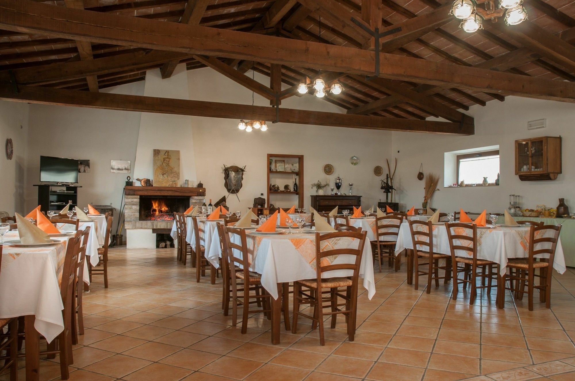 Agriturismo Casella Del Piano Γκούμπιο Εξωτερικό φωτογραφία